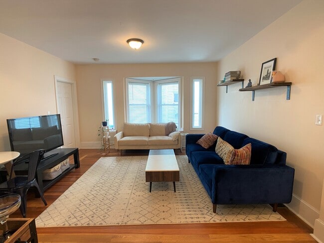 Photo - 23 Willard Ave Unit 3