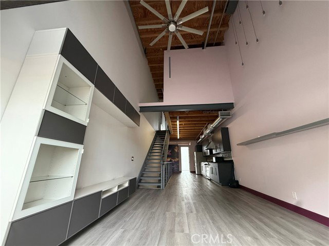 Building Photo - 177 E City Pl Dr
