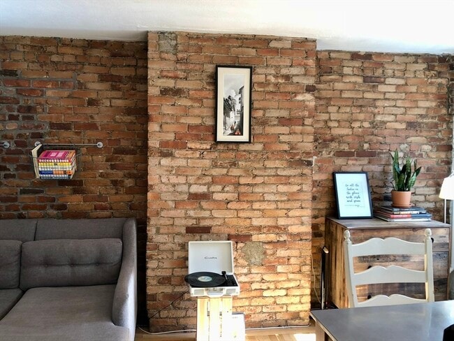 Photo - 37 Lawrence St Unidad 14