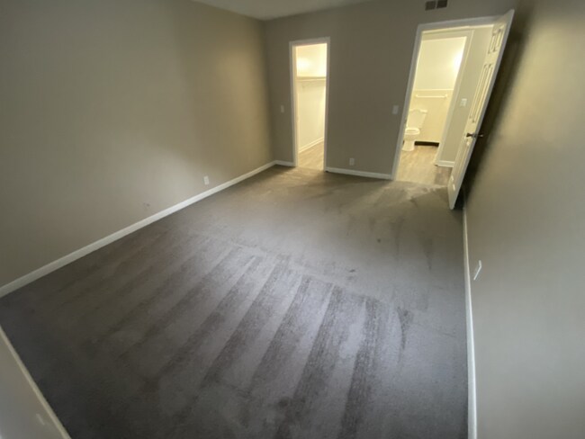 Photo - 1005 Hickory Hill Ln Unit C102