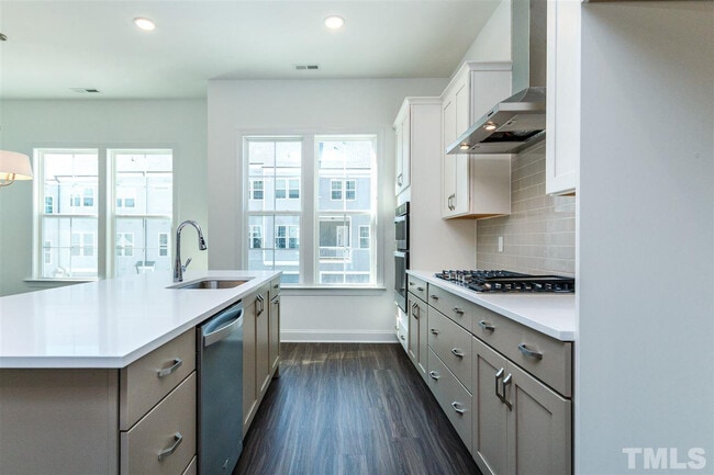 Photo - Room in Townhome on Mazarin Ln