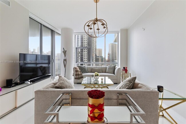 Building Photo - 851 NE 1st Ave Unit 1611 Rental