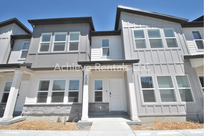 Building Photo - 208 W 3175 S Rental