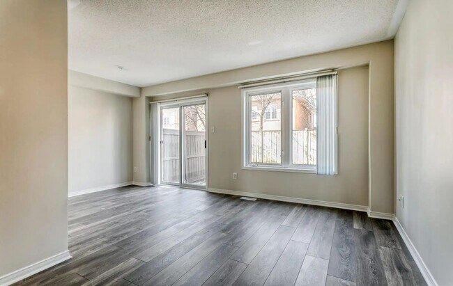 Photo - Chartwell Village