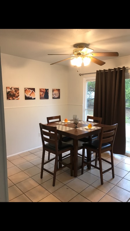 Photo - 142 Aldrich Dr