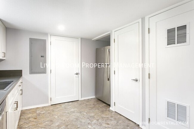 Photo - 4124 SE 11th Ave Unit B