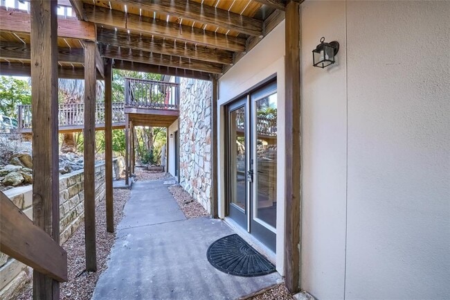 Photo - 5909 Lago Vista Way Unit D