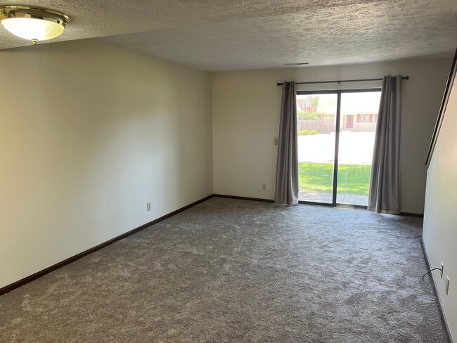 Photo - Windsor Square condo