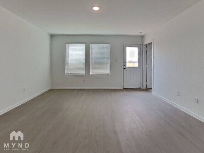 Photo - 539 River Run Wy