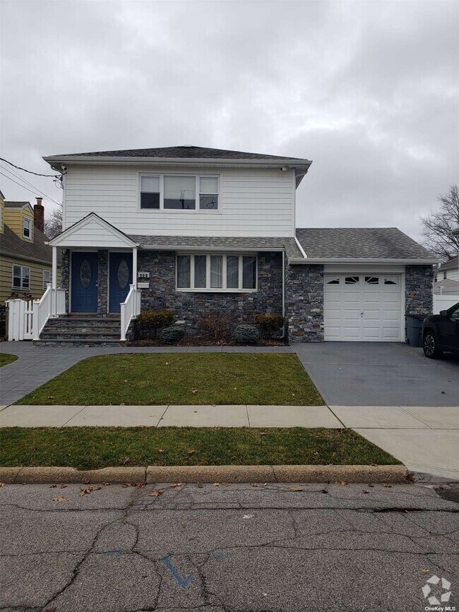 Apartments for Rent in Mineola NY 73 Apartments