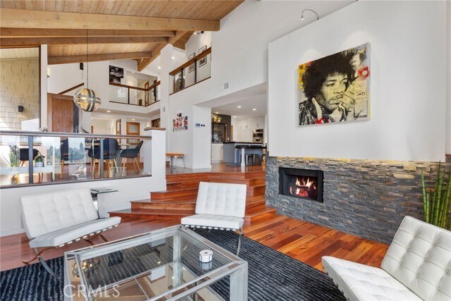 49 Woodhaven Dr