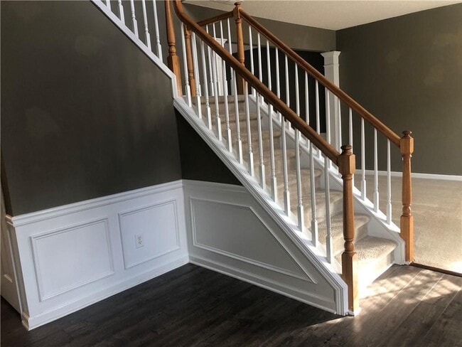 Photo - 5871 Haterleigh Dr