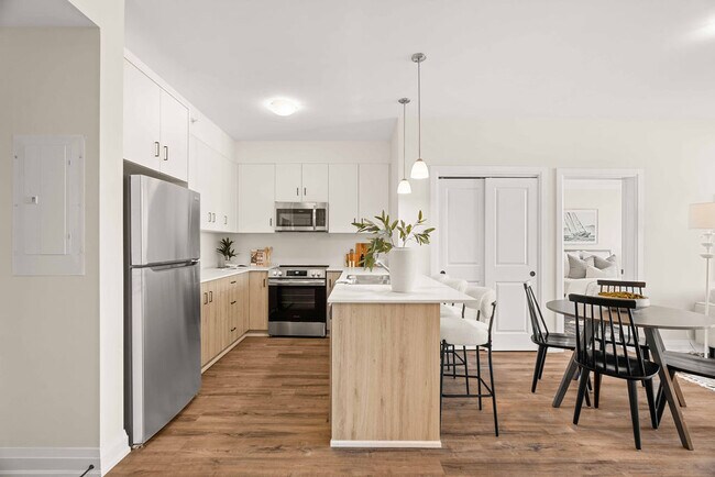 Building Photo - Bright Modern 2 bed 2 bath in North London Unit 211