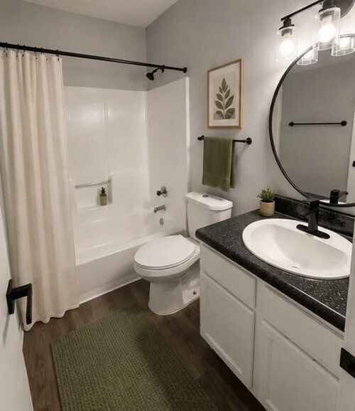 Photo - Haltom Oaks Apartments