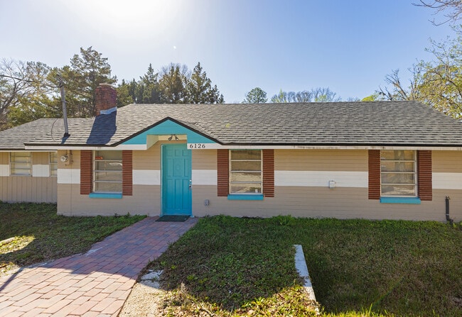 Building Photo - 6126 Townsend Rd Rental