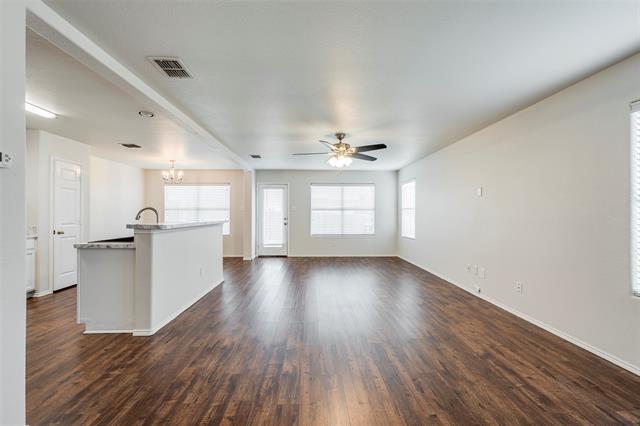 Photo - 7500 Lazy Spur Blvd