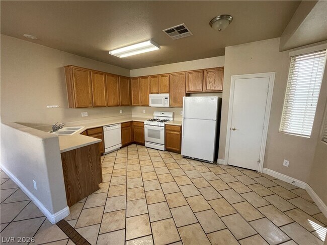 Photo - 5947 Silver Trace Ct