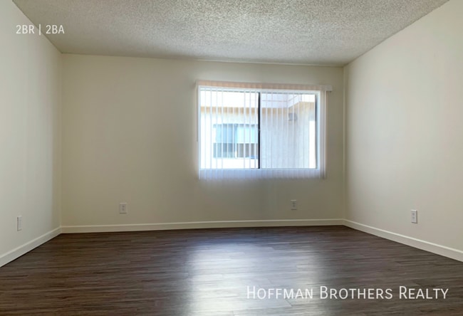 1010 E Acacia Ave Unit 212