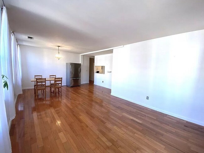 Photo - 29 Brainerd Rd Unit 103