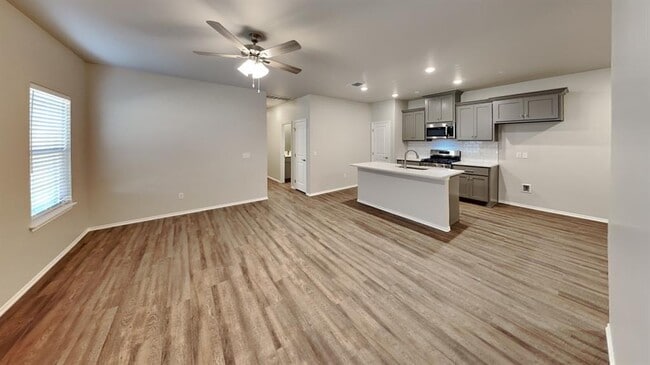 Photo - 9328 NW 125th St