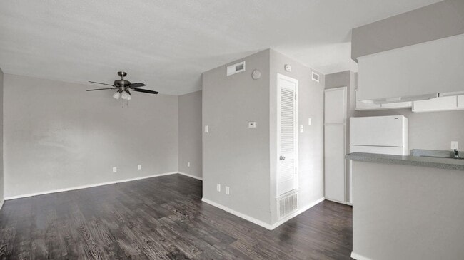 Photo - 4406 Avenue C Unit 104