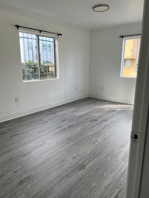 Photo - 6107 Romaine