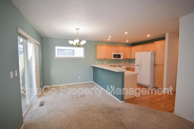 Photo - 16933 NW Arizona Dr