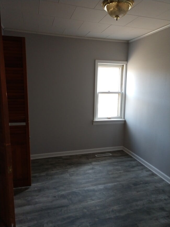 Photo - 1213 Irvine Ave NW