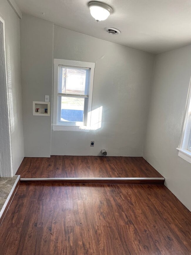 Photo - 2 Bed 1 Bath with Garage