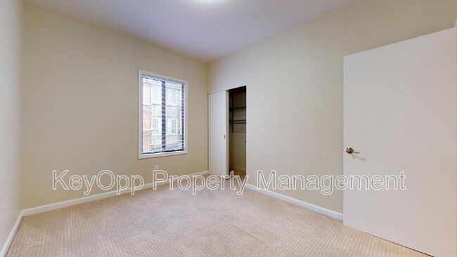 Photo - 806 35th Ave