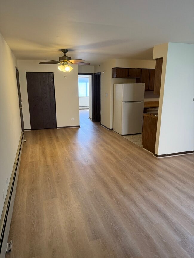 5834 158th Pl Unit 1AR