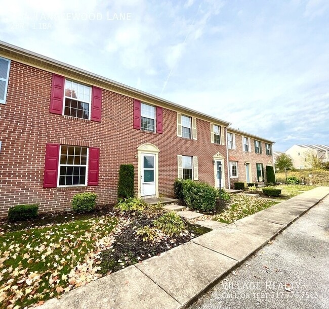 Building Photo - 464 Tanglewood Ln