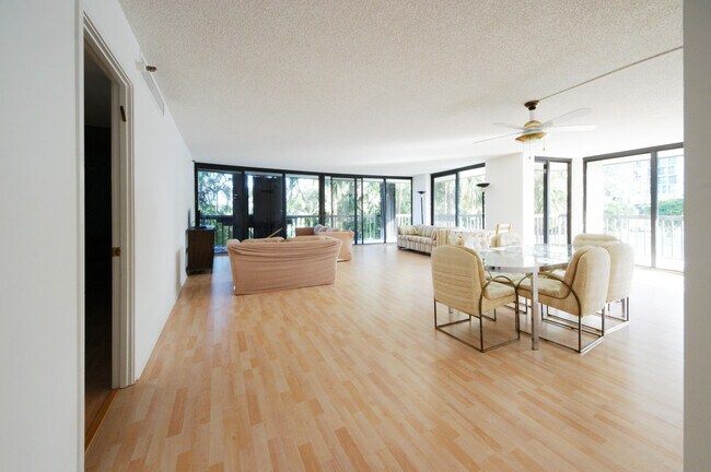 Photo - 2450 Presidential Way Unit 208