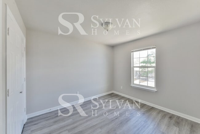 Photo - Come and live the good life in this beautiful 4 bedroom, 2 bathroom home