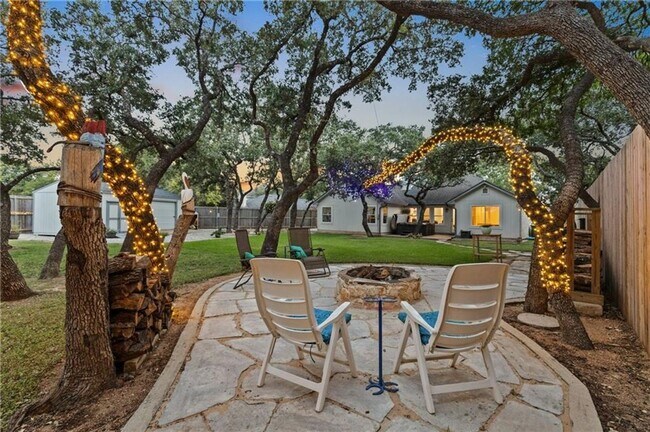 Photo - 4-bedroom, 1-story home with dedicated office space and large backyard!