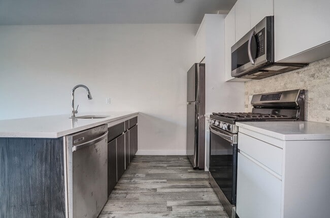 Photo - 140 Avenue B Unit 207