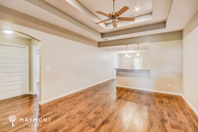 Photo - 16388 Pottery Ln