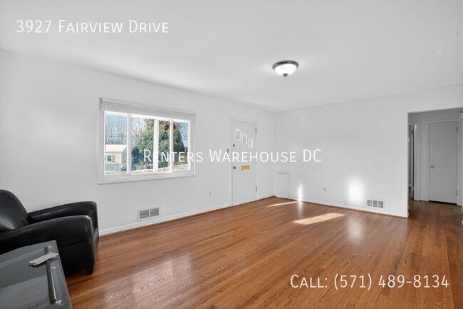 Photo - 3927 Fairview Dr