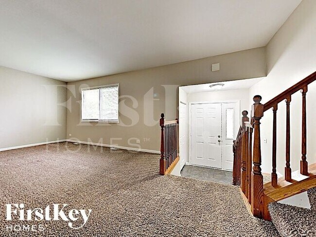 Photo - 42 Deerpath Rd