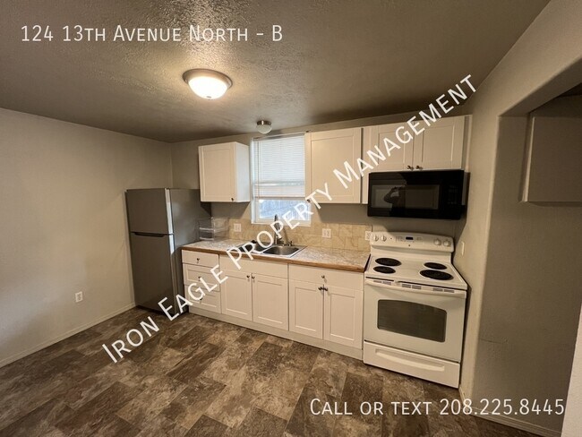 Photo - 124 13th Ave N
