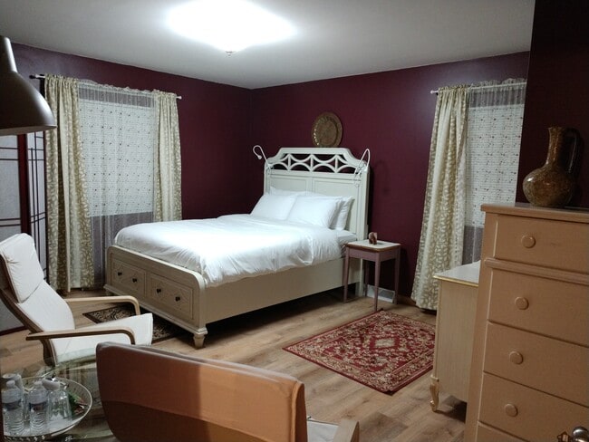 Photo - 14860 Glendale Ave