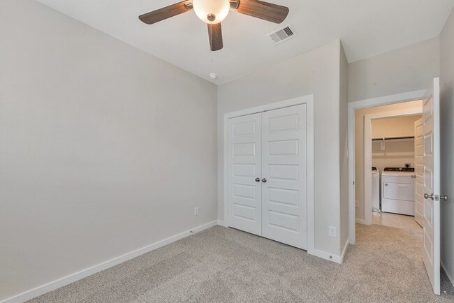 Building Photo - 4208 Lyons Fall Ln