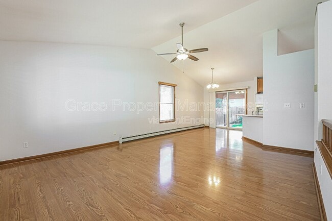 Photo - 2586 E 125th Pl