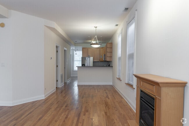 Building Photo - 1720 W Beach Ave Unit 2 Rental