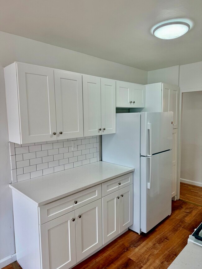 Photo - 47 Davis Ave Unit 3k