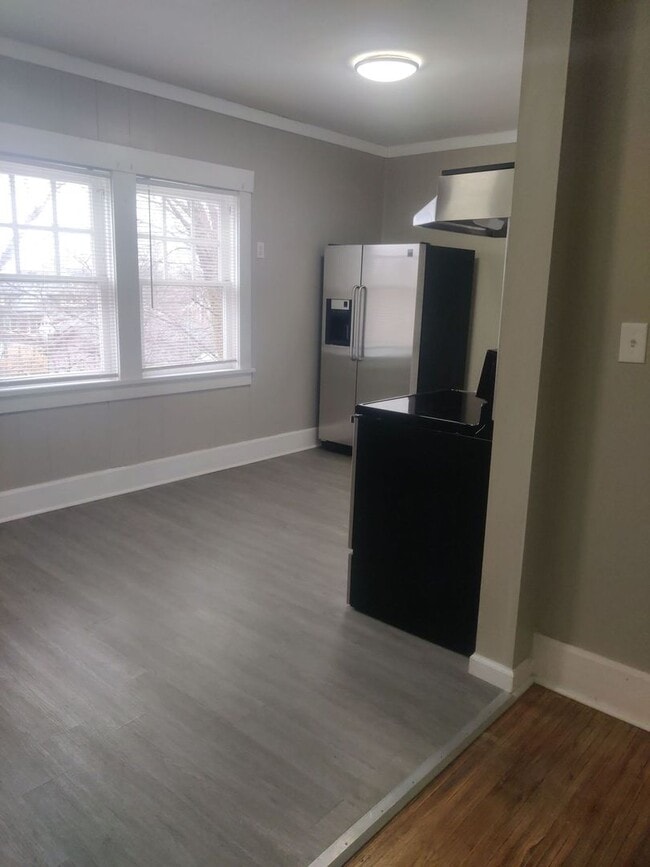 Photo - 704-706 E Main Street Unit 706-B