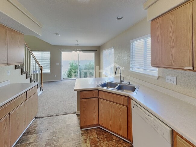Photo - 19065 Burlington Pl