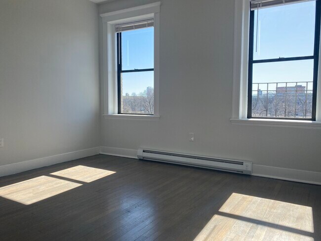 Photo - 77 Park Dr Unit 14