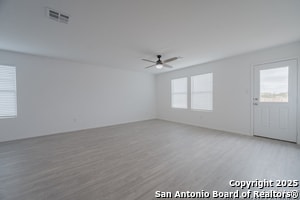 Photo - 2737 Green Finch