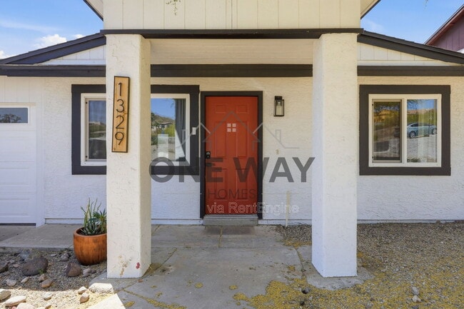 Photo - 1329 E Cholla St